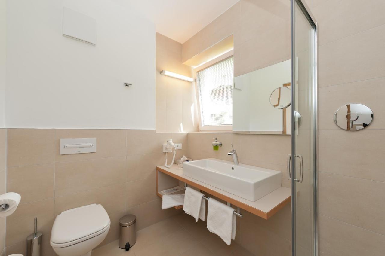 Kreativ Hotel Landhaus Schweigl Ultimo Room photo