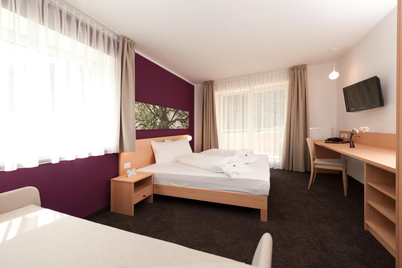 Kreativ Hotel Landhaus Schweigl Ultimo Room photo